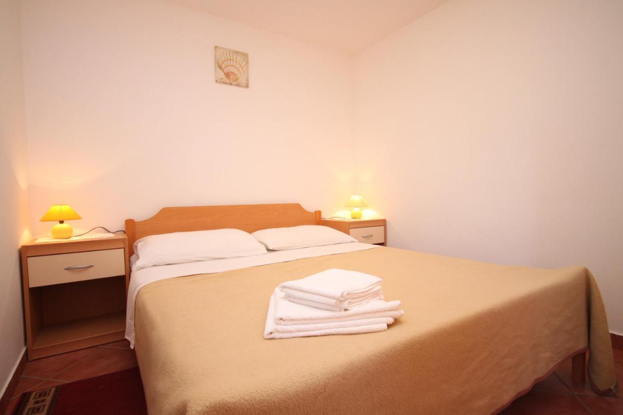 Apartments With A Parking Space Umag - 7039 Екстериор снимка