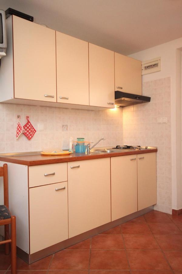 Apartments With A Parking Space Umag - 7039 Екстериор снимка